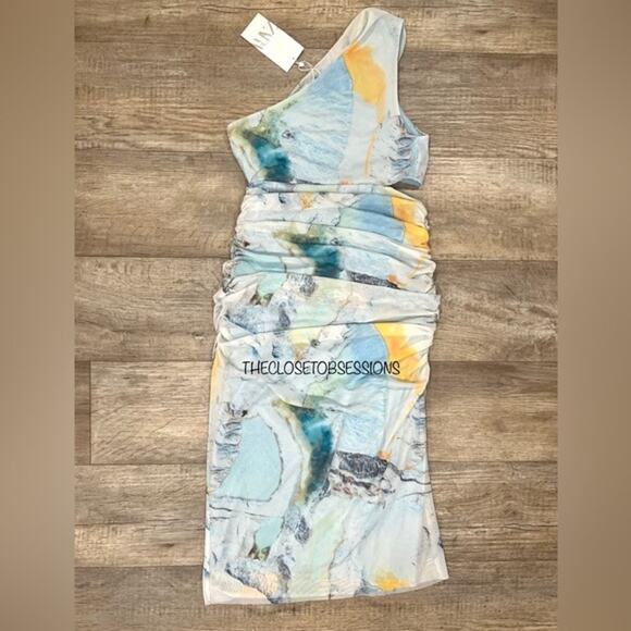 ZARA BLOGGER FAVE!!! Fitted Midi Dress NWT - Picture 16 of 16